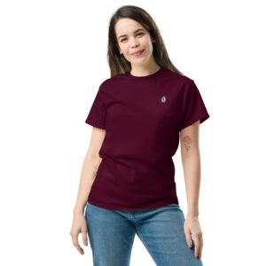 🐚 Salty Soul – Unisex T-Shirt mit gestickter Kaurimuschel