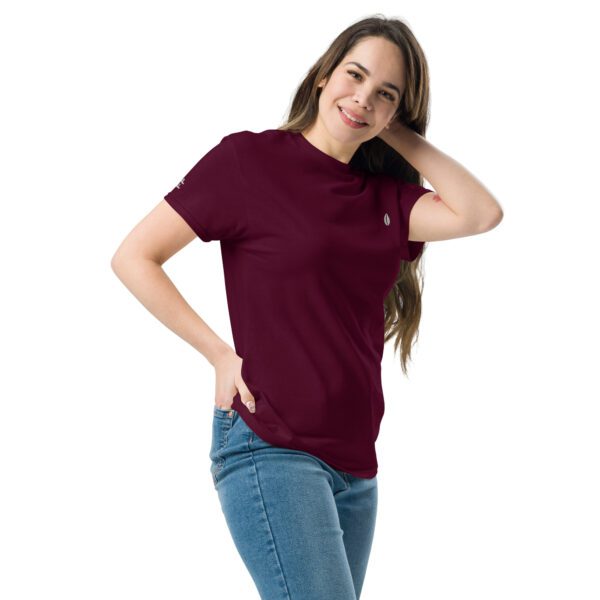 🐚 Salty Soul – Unisex T-Shirt mit gestickter Kaurimuschel – Bild 2
